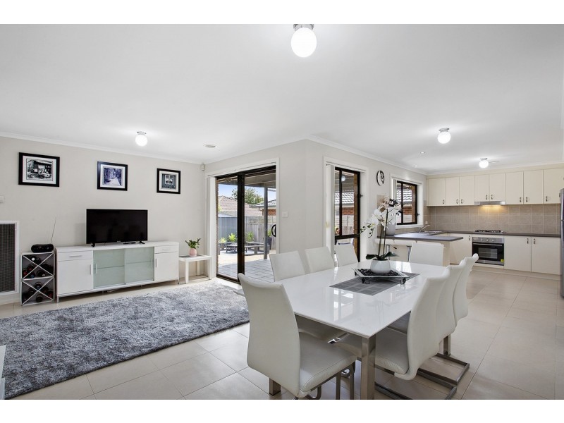 15 Triton Street, Dunlop ACT 2615