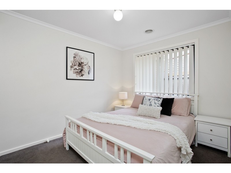 15 Triton Street, Dunlop ACT 2615