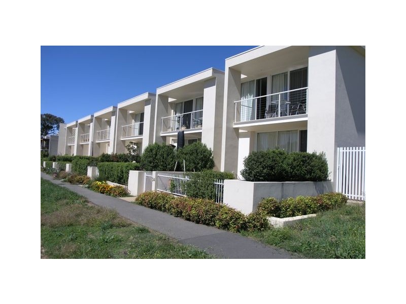 34 Phylis Ashton Circuit, Gungahlin ACT 2912