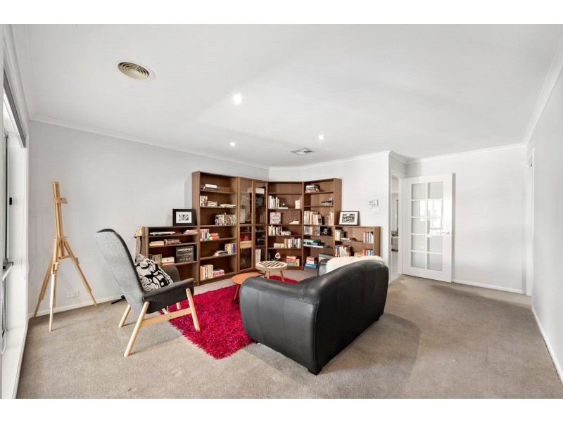 9 Star Close, Amaroo ACT 2914