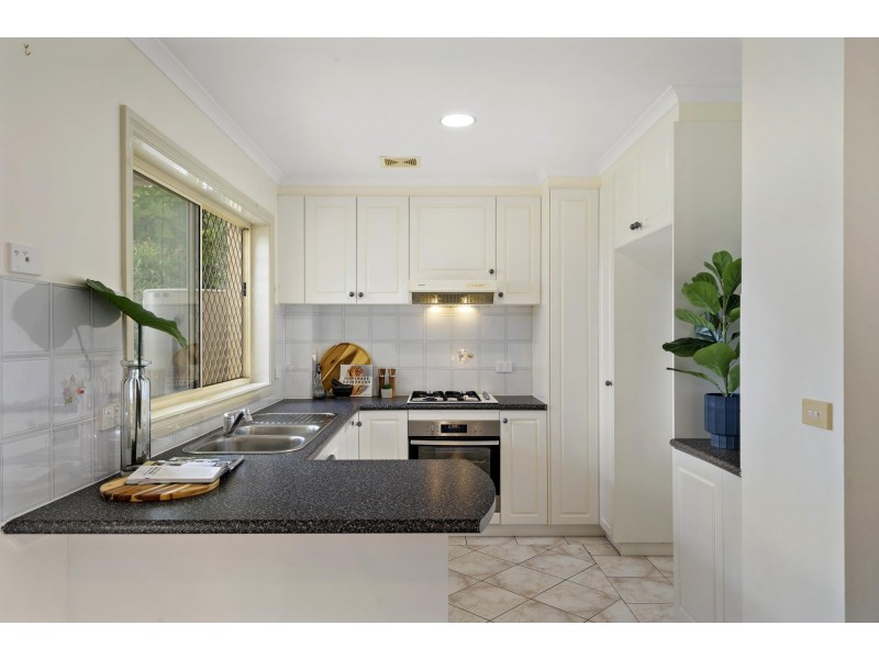 10/4 Tauss Place, Bruce ACT 2617