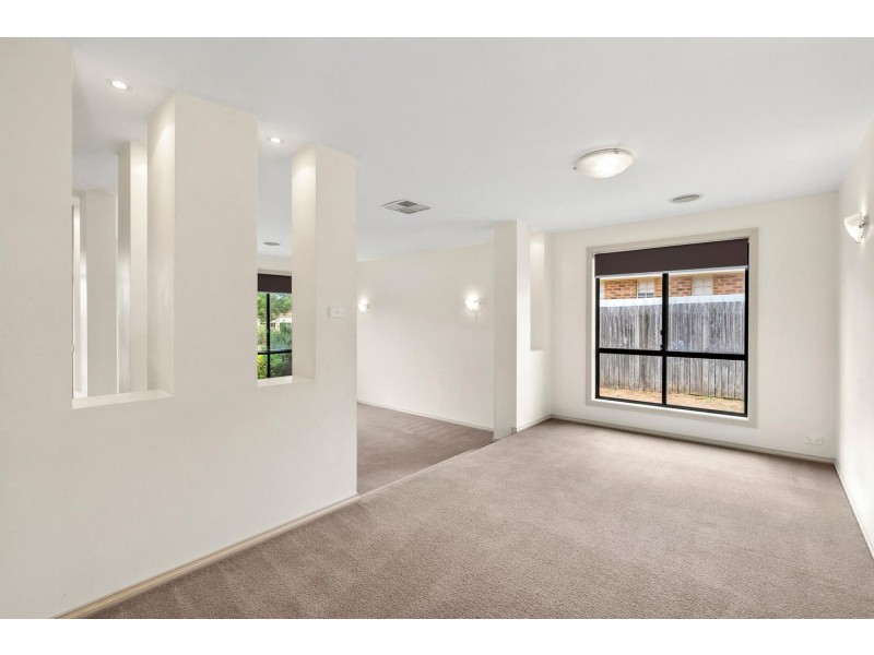 12 John Winter Street, Gungahlin ACT 2912