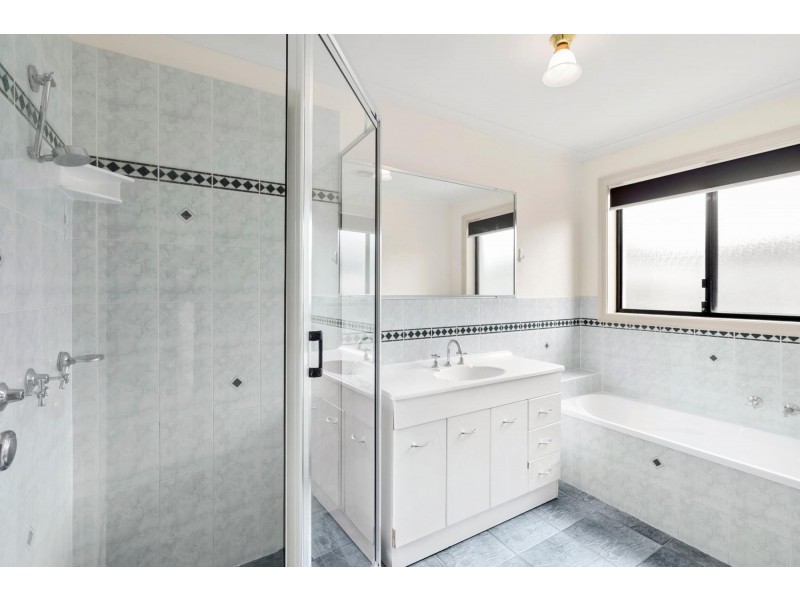 12 John Winter Street, Gungahlin ACT 2912