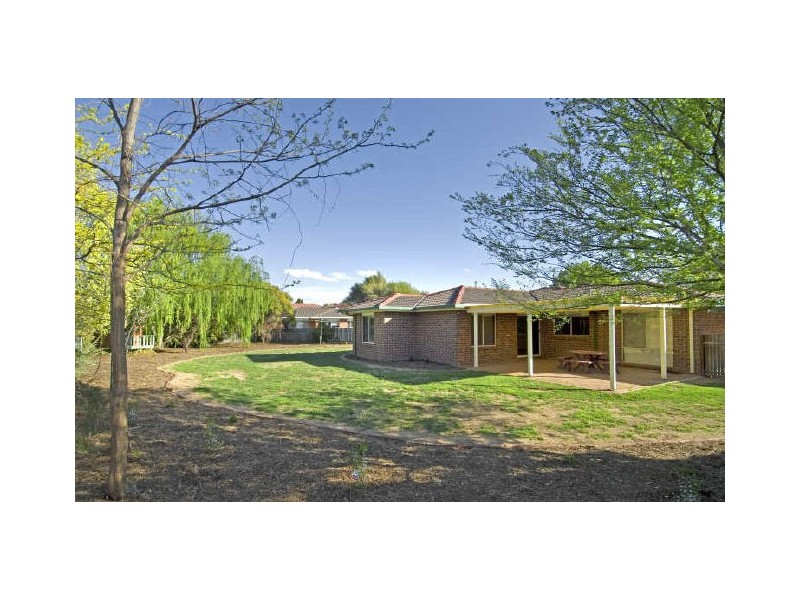 14 Augustus Close, Palmerston ACT 2913