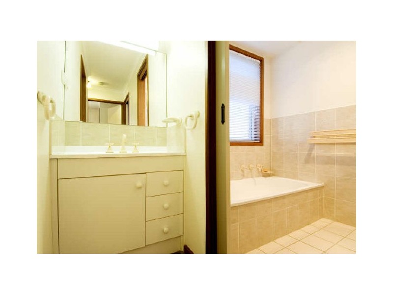 14 Augustus Close, Palmerston ACT 2913