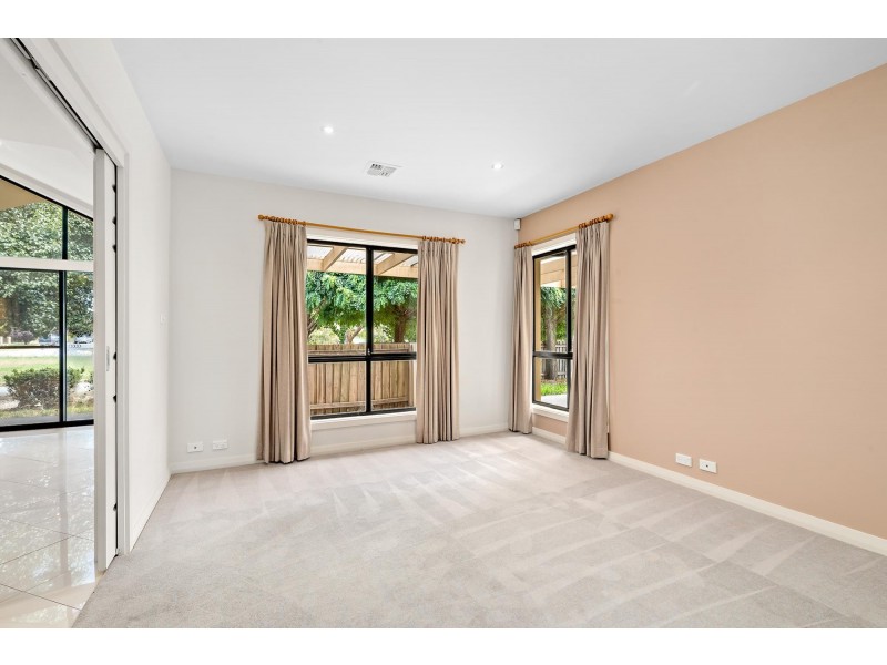 1 Dame Zara Street, Gungahlin ACT 2912