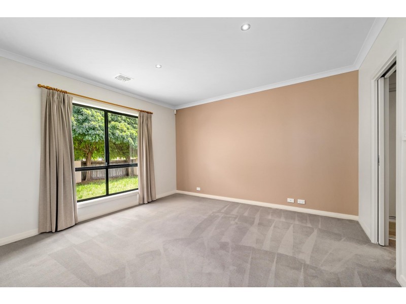 1 Dame Zara Street, Gungahlin ACT 2912