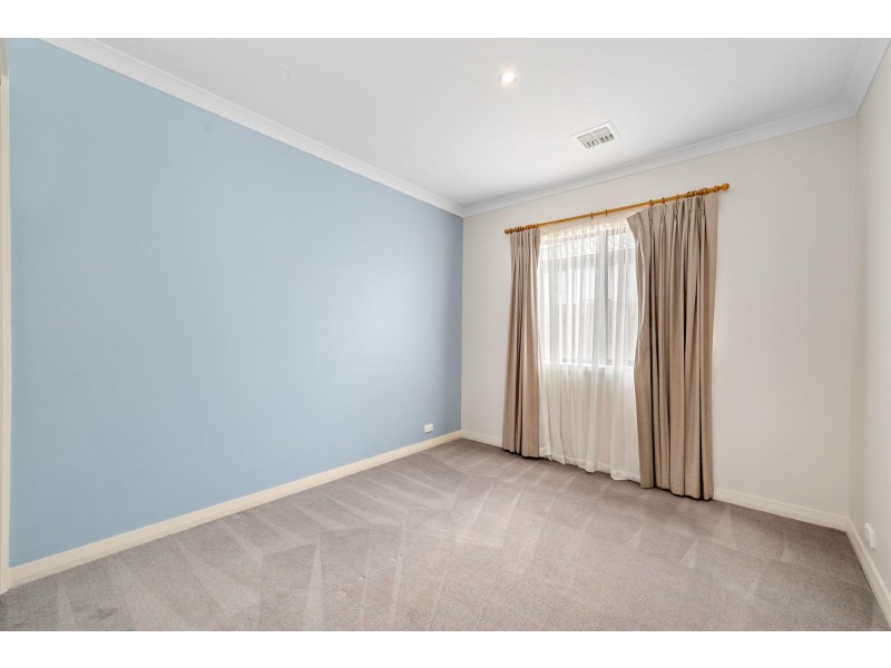 1 Dame Zara Street, Gungahlin ACT 2912