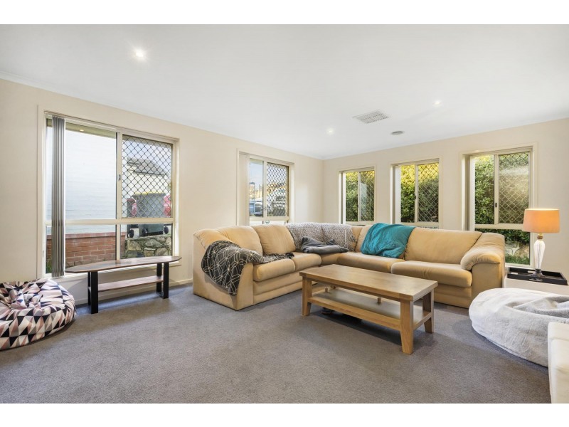 13 Ayrton Street, Gungahlin ACT 2912