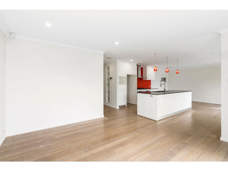 37 Lampard Circuit, Bruce ACT 2617