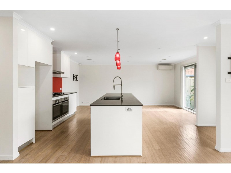 37 Lampard Circuit, Bruce ACT 2617