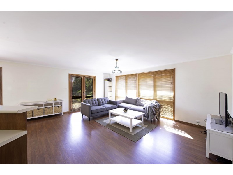 5 Grace Place, Amaroo ACT 2914