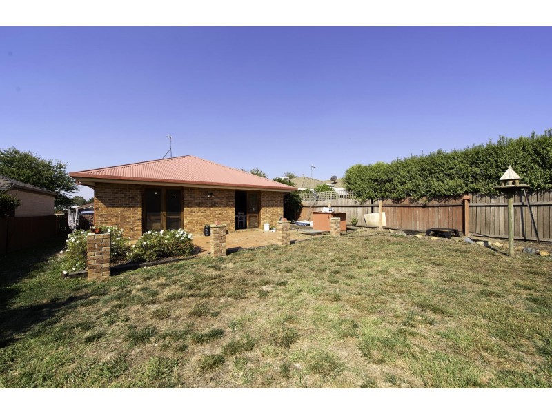 5 Grace Place, Amaroo ACT 2914