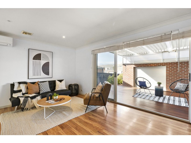 10 Westerman Street, Casey ACT 2913