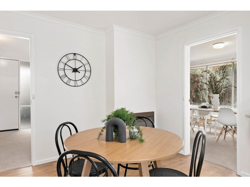 32 Berne Crescent, Macgregor ACT 2615