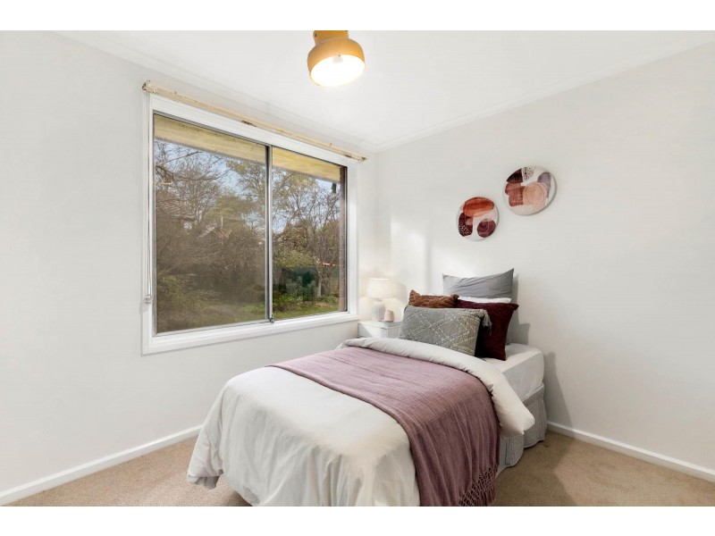 32 Berne Crescent, Macgregor ACT 2615