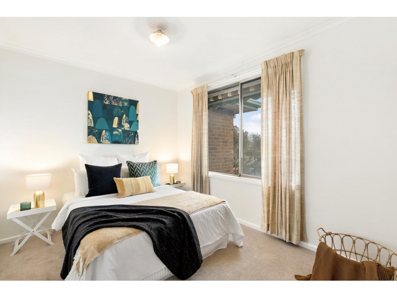 32 Berne Crescent, Macgregor ACT 2615