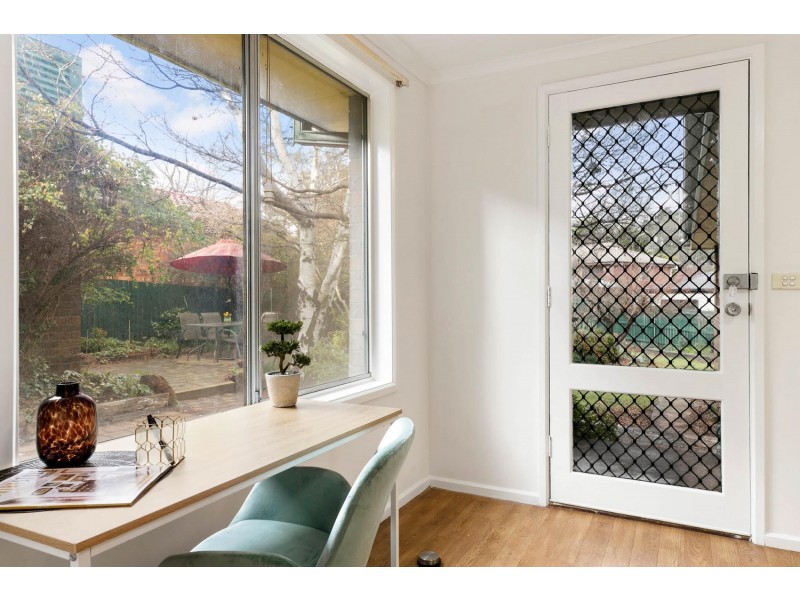 32 Berne Crescent, Macgregor ACT 2615