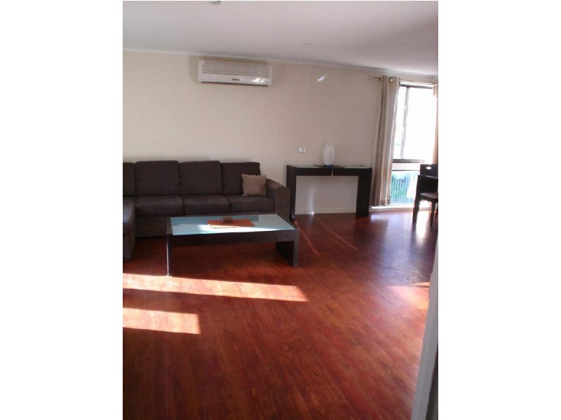 2 Clark Close, Spence ACT 2615