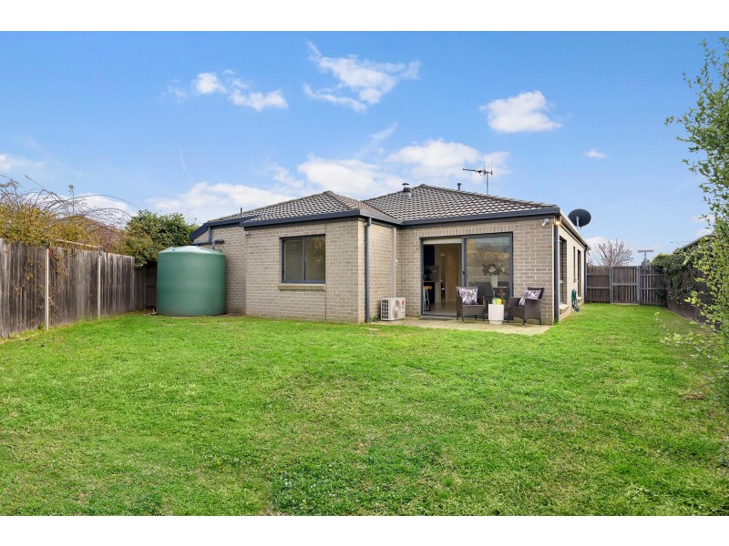 19 Donald Horne Circuit, Franklin ACT 2913