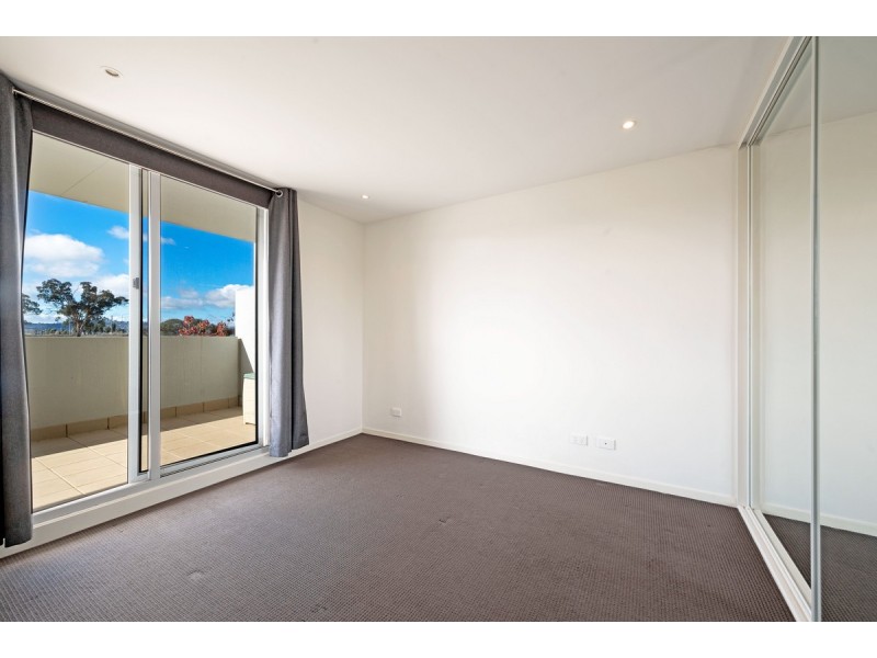 1 bed + study/75/10 Hinder Street, Gungahlin ACT 2912