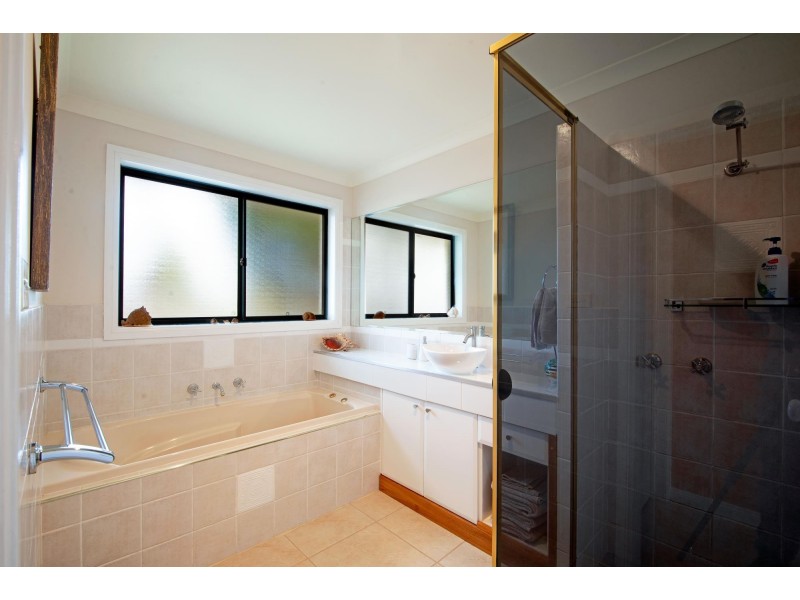 4 Geehi Place, Amaroo ACT 2914