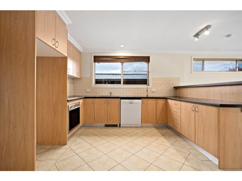 16 Inlander Crescent, Flynn ACT 2615