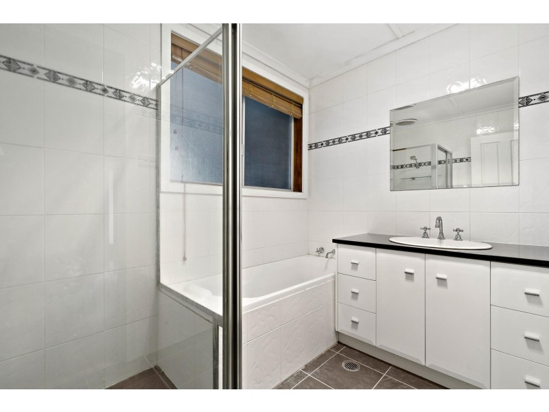 16 Inlander Crescent, Flynn ACT 2615