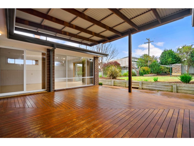 16 Inlander Crescent, Flynn ACT 2615