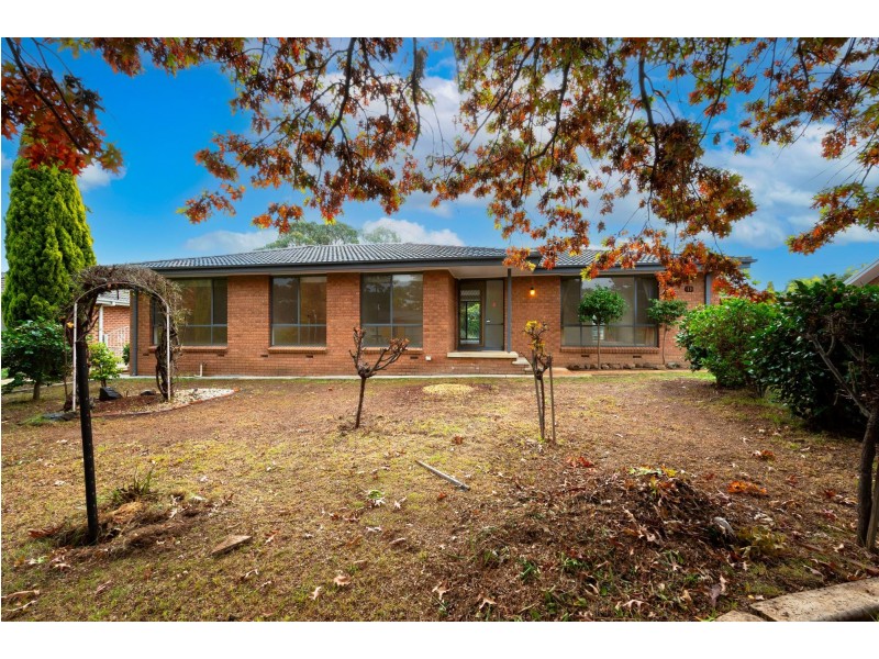 11 Pickering Street, Monash ACT 2904
