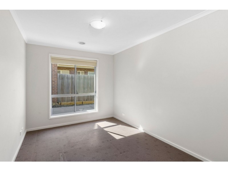 14 Marcus Street, Forde ACT 2914