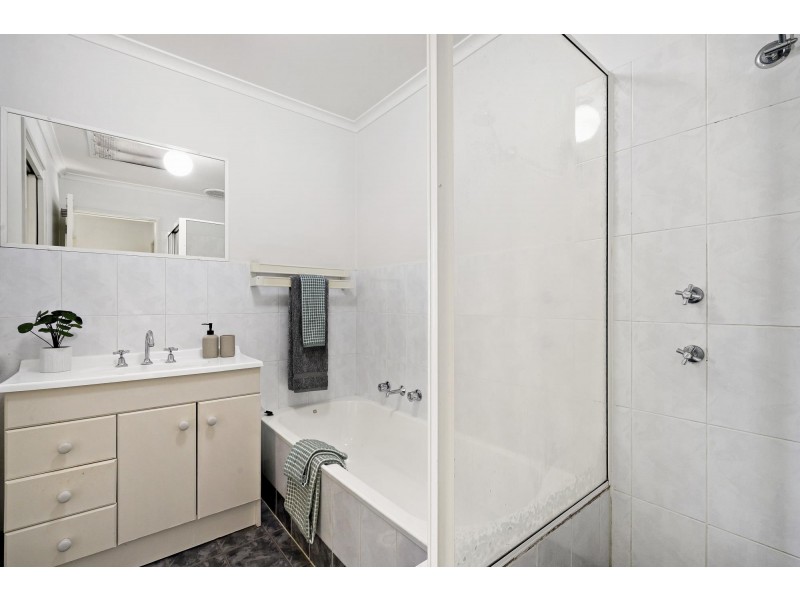 5/3 Bural Court, Ngunnawal ACT 2913