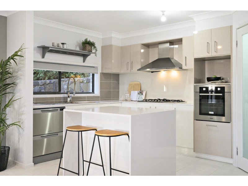 55 Anakie Court, Ngunnawal ACT 2913