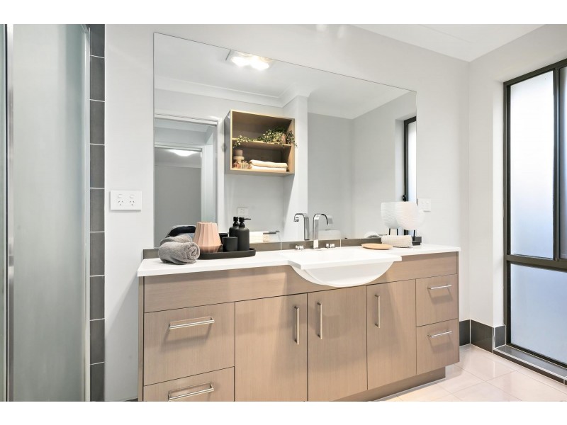 55 Anakie Court, Ngunnawal ACT 2913