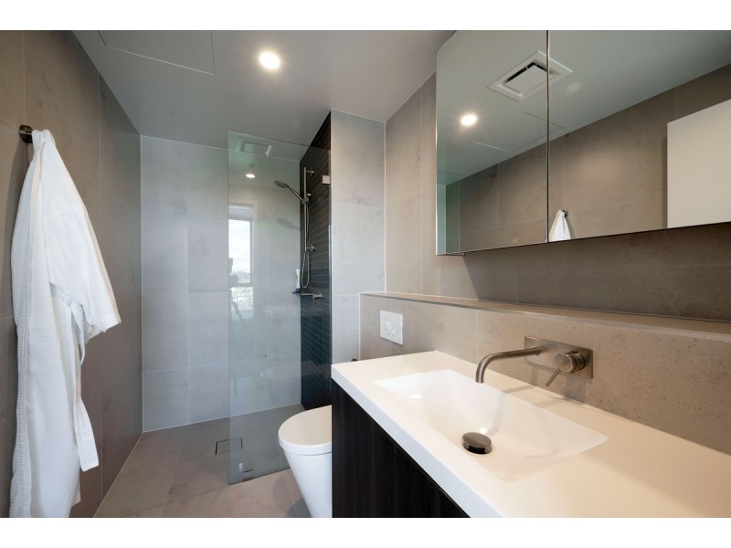 1712/3 Grazier Lane, Belconnen ACT 2617