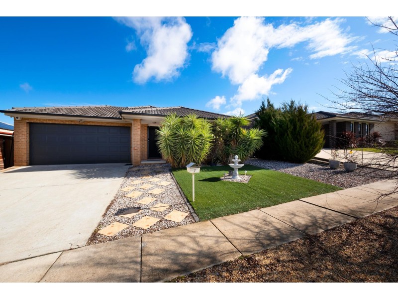 7 Dunk Street, Casey ACT 2913