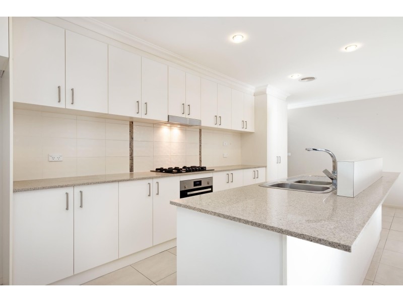 7 Dunk Street, Casey ACT 2913