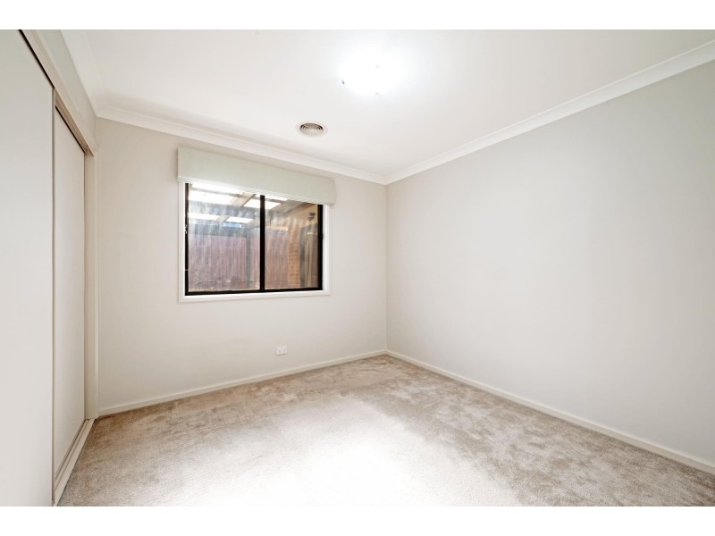 7 Dunk Street, Casey ACT 2913