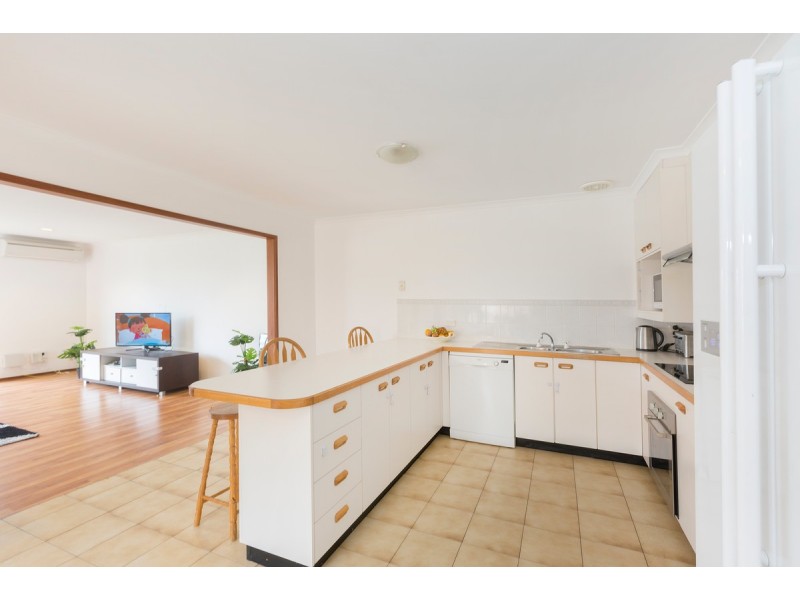 16 Redcliffe Street, Palmerston ACT 2913