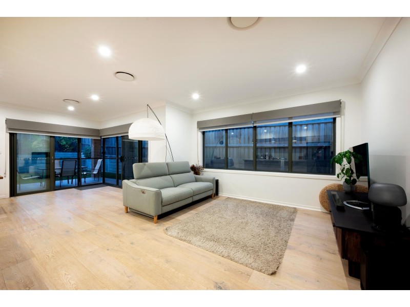 35 Hyslop Crescent, Casey ACT 2913
