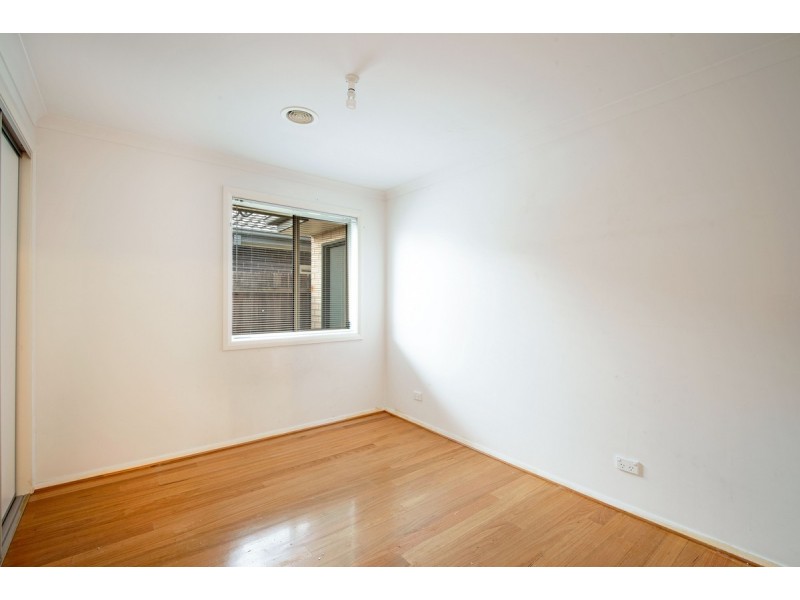 9 Grimstone Place, Franklin ACT 2913