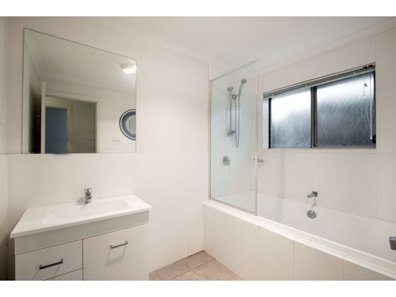 9 Grimstone Place, Franklin ACT 2913
