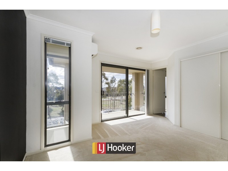 302 Anthony Rolfe Avenue, Gungahlin ACT 2912