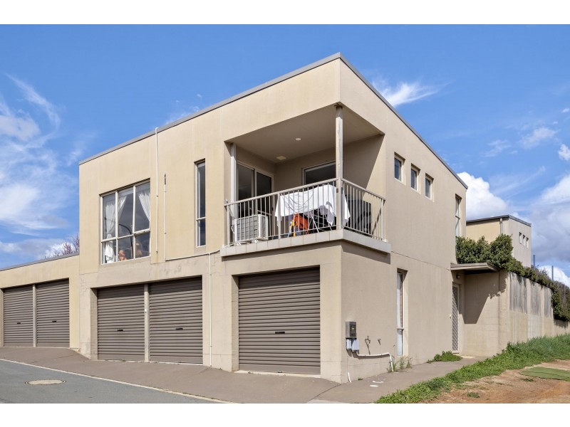 2/5 Lubke Street, Gungahlin ACT 2912