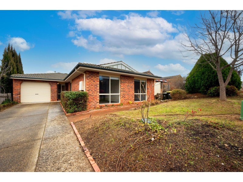 16 Warabin Crescent, Ngunnawal ACT 2913