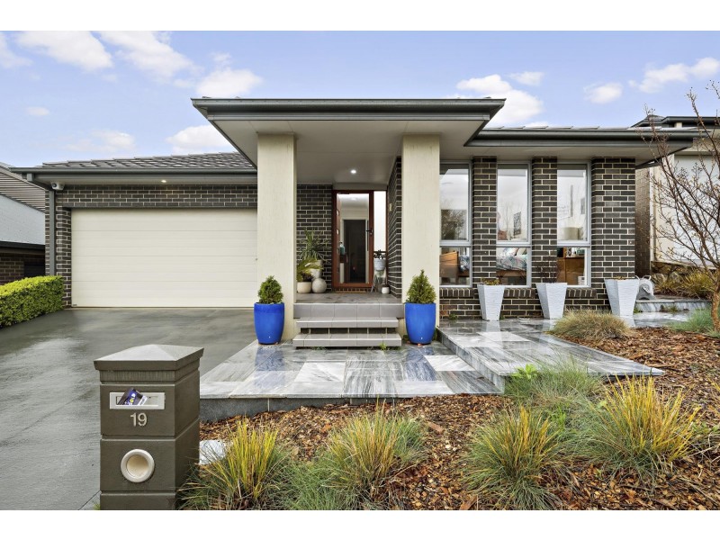 19 Bott Crescent, Casey ACT 2913