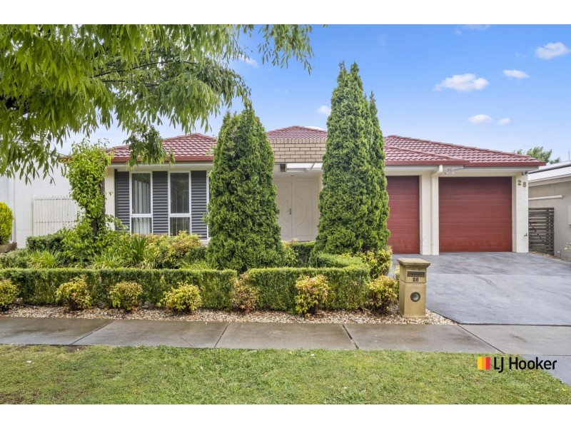 28 Allnutt Crescent, Forde ACT 2914