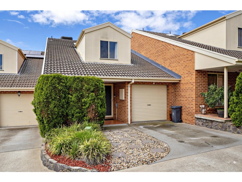 3/2 Lander Crescent, Amaroo ACT 2914