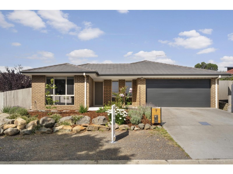 7 Warabin Crescent, Ngunnawal ACT 2913