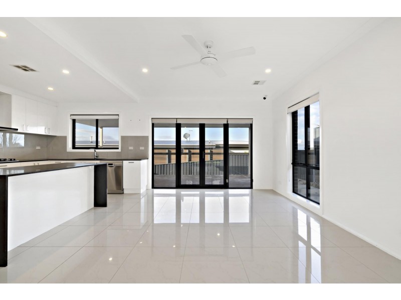 33 Lucy Beeton Crescent, Bonner ACT 2914